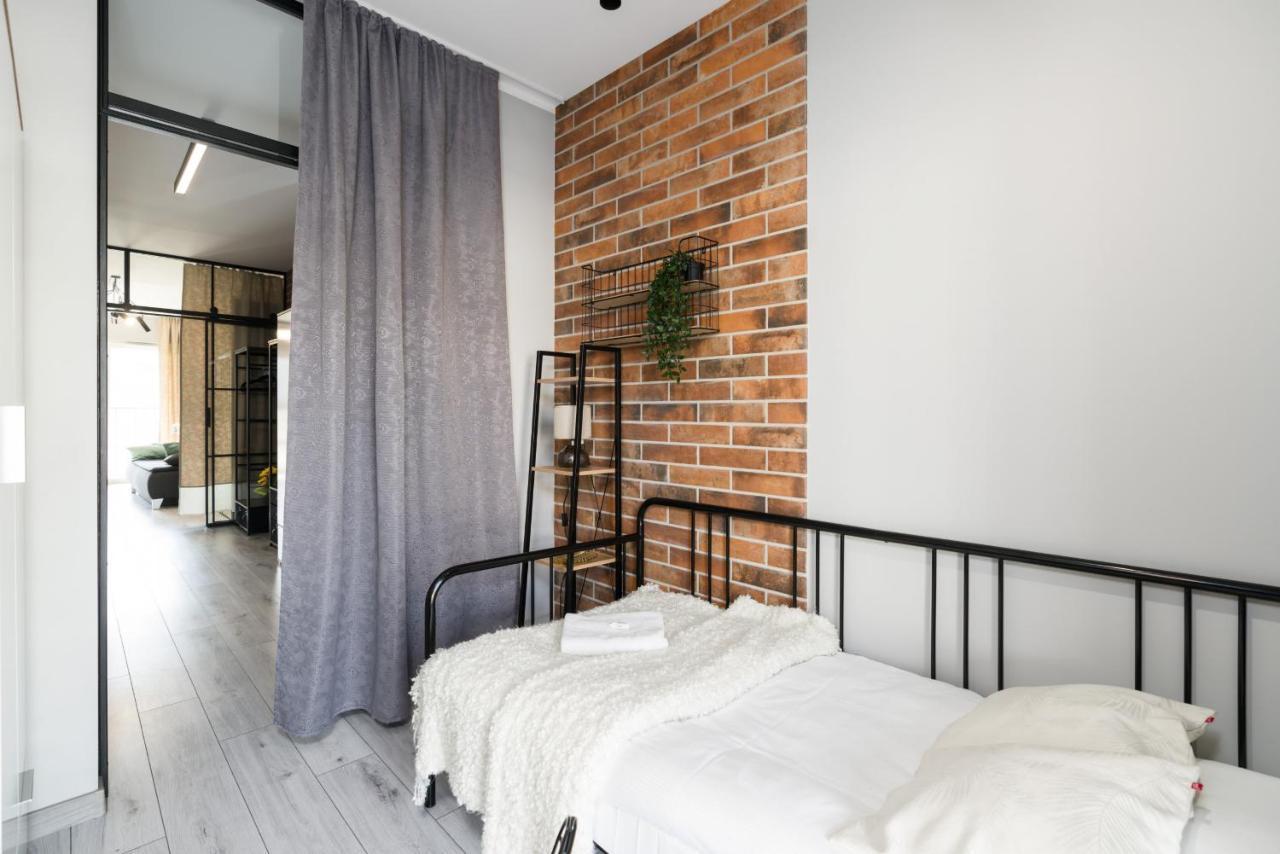 Family 62m - Sowia With Garage & Balcony By Renters Apartment Poznan